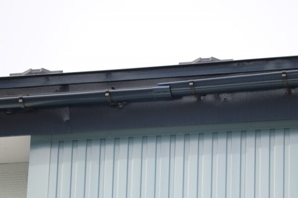 大雨、台風シーズン前にやっておきたい!自分でできる外壁チェック