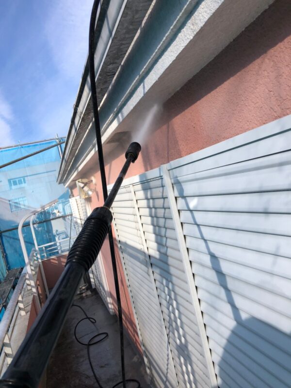 東京都国分寺市　U様邸　外壁塗装工事　下地処理　高圧洗浄