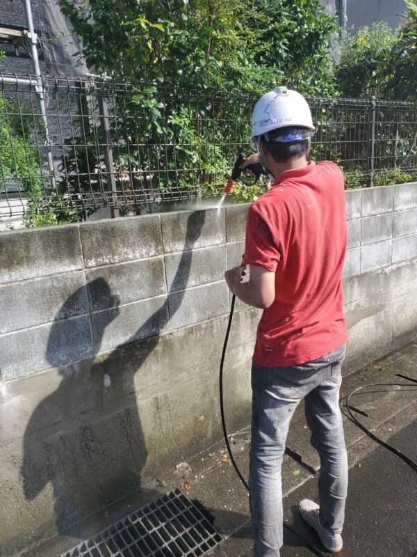 東京都立川市　H様邸　外壁塗装工事　下地処理　高圧洗浄