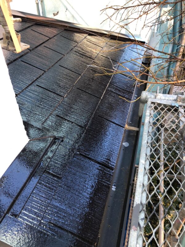 東京都国立市　O様邸　屋根塗装工事　下屋　上塗り塗装～施工完了