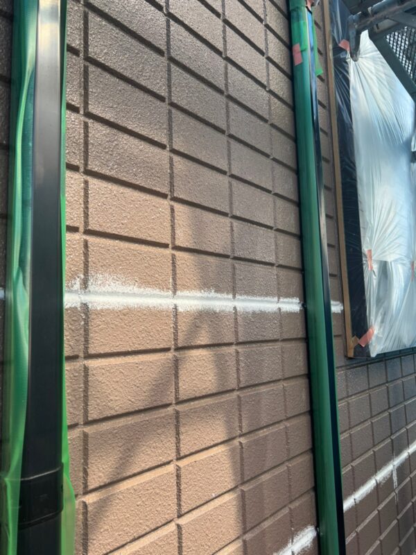 東京都立川市　K様邸　外壁塗装工事　養生～シーリング材塗布