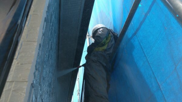 東京都国立市　K様邸　外壁塗装工事　下地処理　高圧洗浄