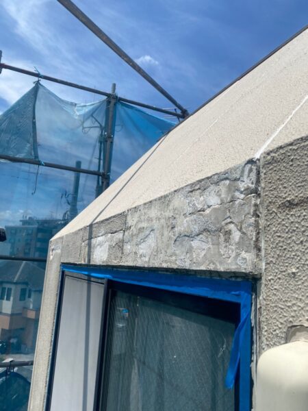 東京都立川市　F様邸　外壁塗装工事　割れ補修　コーキング補修