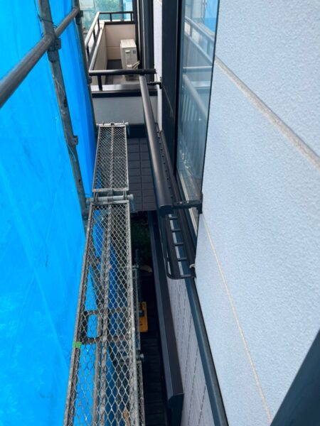 東京都立川市　U様邸　外壁塗装工事　足場の設置～飛散防止シート～高圧洗浄