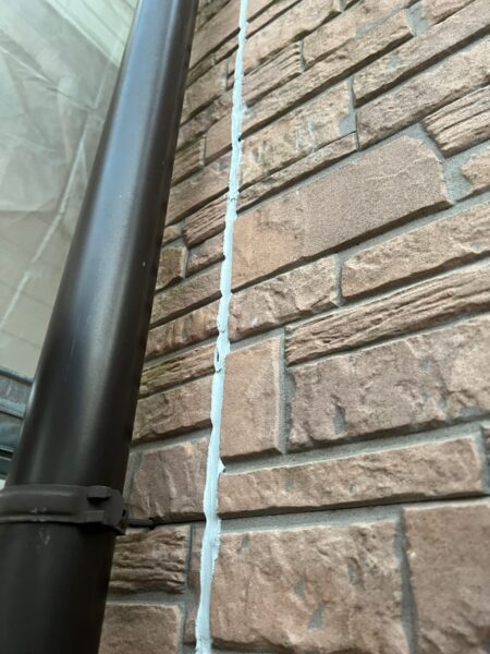 東京都国分寺市　H様邸　外壁塗装工事　下地処理　シーリングの打ち替え
