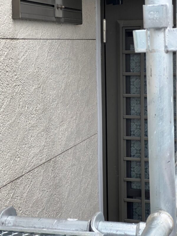 東京都立川市　O様邸　外壁塗装工事　シーリング打ち込み作業
