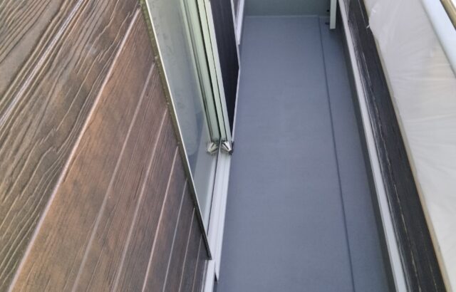 東京都国立市　M様邸　ベランダ防水工事　トップコート工法とは？