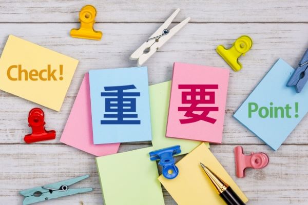 外壁塗装における下塗り・中塗り・上塗りの役割とは？