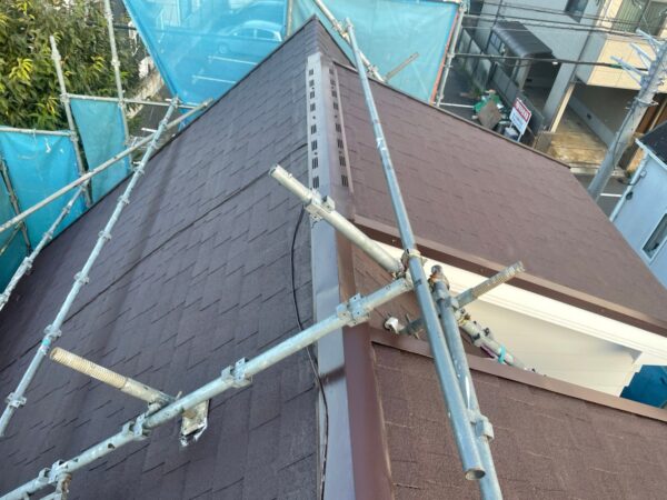 東京都立川市　A様邸　屋根塗装工事　中塗り～上塗り～塗装完了
