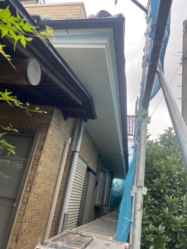 東京都国分寺市　I様邸　外壁塗装工事　付帯部塗装　破風板の塗装は必要？