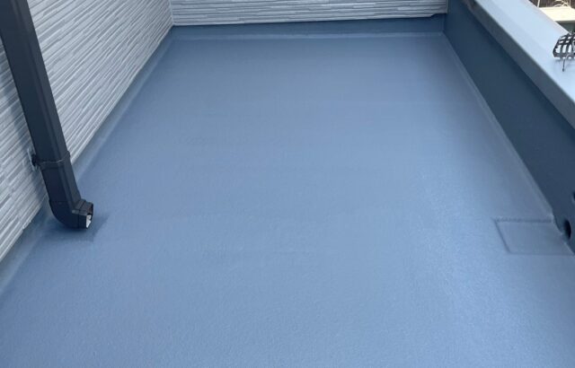 東京都立川市　T様邸　防水工事　玄関庇の防水工事は必要？