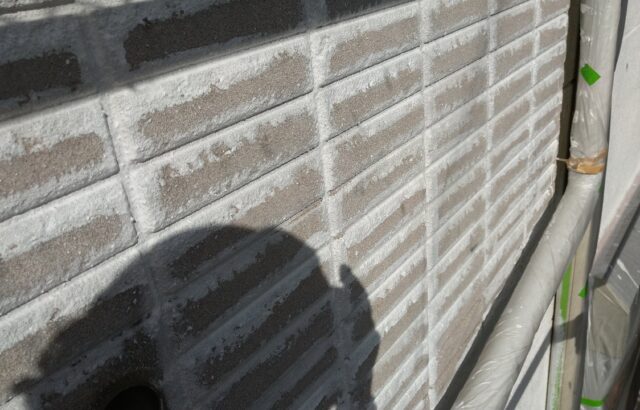 東京都国分寺市　F様邸　外壁塗装工事　下塗りの重要な役割とは？