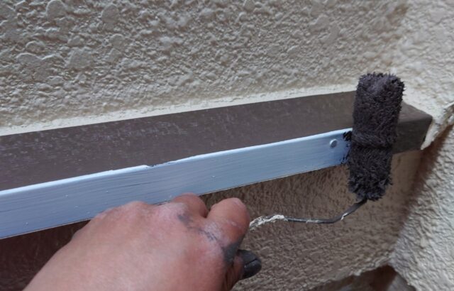 東京都国分寺市　M様邸　外壁塗装工事　付帯部塗装　錆止め塗装～仕上げ塗装をおこないました！