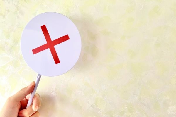 軒天の増し張りで家を長持ちに!メリットや施工のポイントを解説