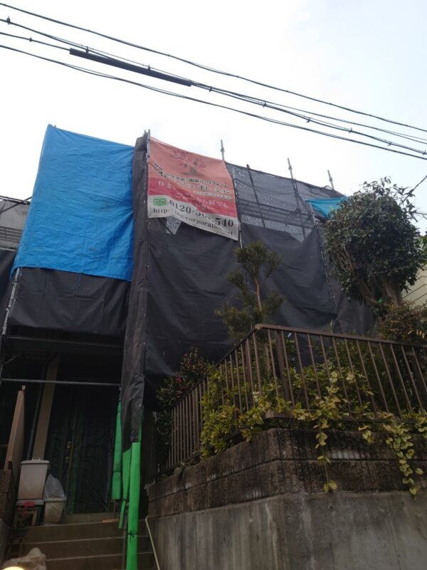 東京都国分寺市 M様邸 外壁塗装・屋根塗装工事 足場の組み立て時に注意することは?