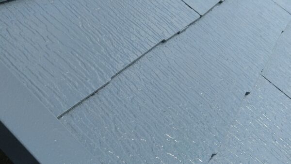 東京都国分寺市 F様邸 屋根塗装工事 最終工程の上塗りをおこない施工完了!