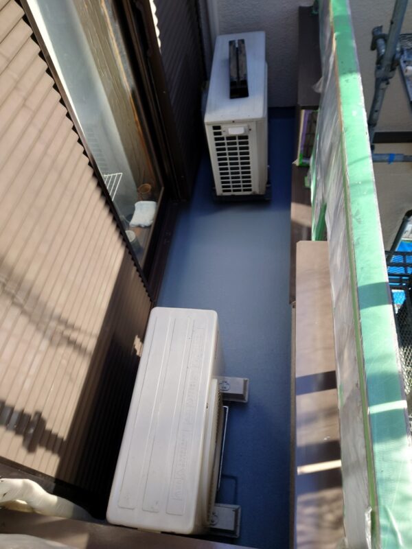 東京都国分寺市 M様邸 ベランダ防水工事 ウレタン防水材を塗布して防水工事が完了