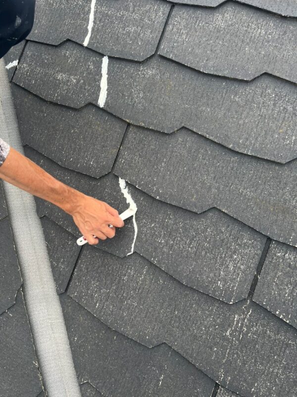 東京都武蔵村山市 U様邸 屋根塗装工事 ひび割れを放置すると危険?