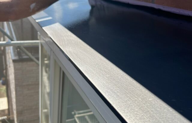 東京都国分寺市　Y様邸　外壁塗装工事　付帯部　庇の塗装は必要？