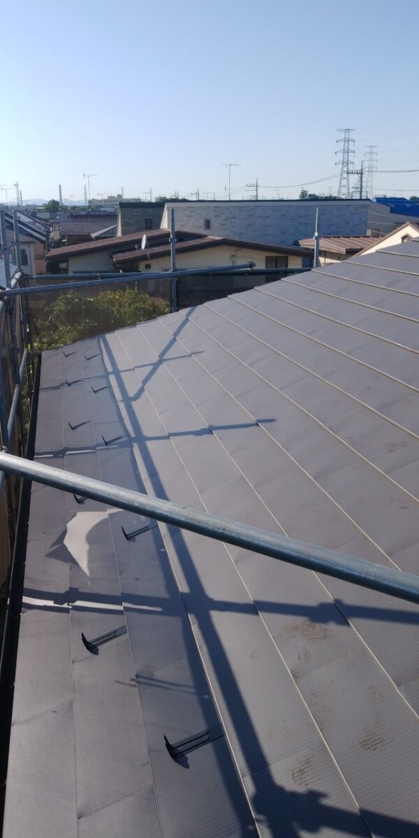 東京都国分寺市 S様邸 屋根工事 カバー工法のメリットとは?